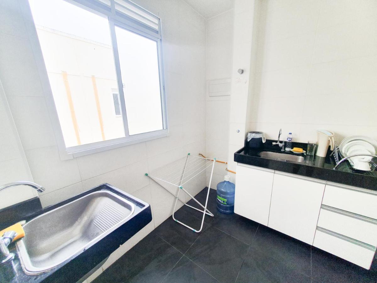 Apartamento Perto Da Praia E Do Aeroporto Apartment Лауро де Фрейтас Екстериор снимка