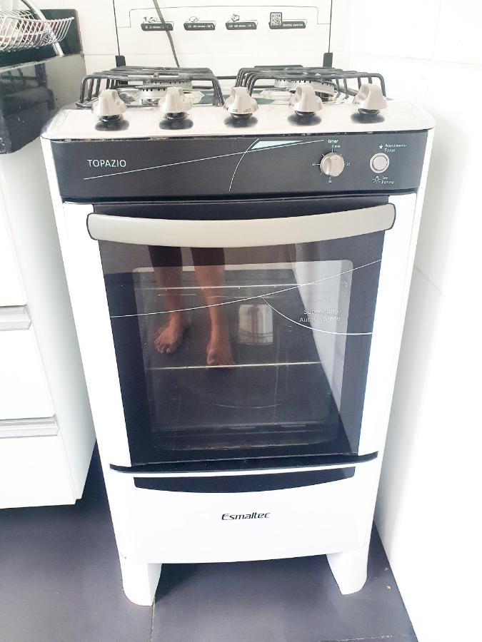 Apartamento Perto Da Praia E Do Aeroporto Apartment Лауро де Фрейтас Екстериор снимка