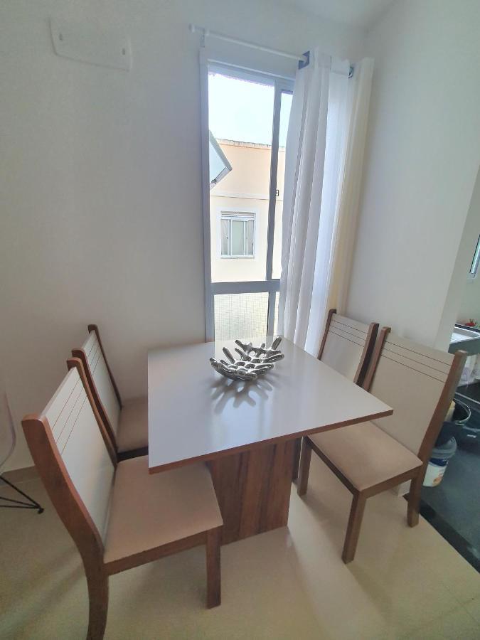 Apartamento Perto Da Praia E Do Aeroporto Apartment Лауро де Фрейтас Екстериор снимка